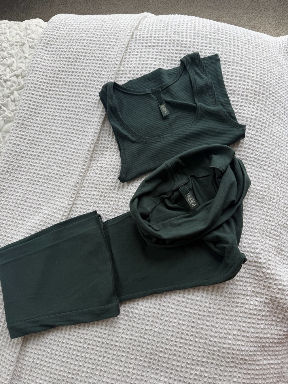 Skims Spruce Set XS & S